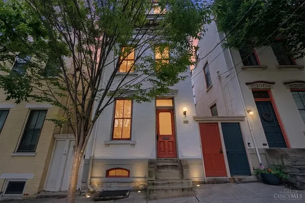 $550,000 | 320 East 14th Street, Cincinnati, OH 45202