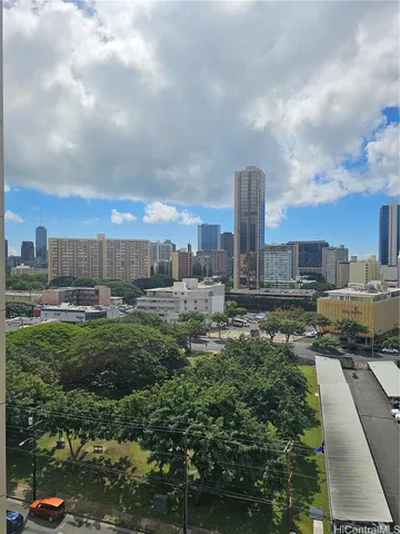 $2,190 | 1448 Young Street, Unit 1107, Honolulu, HI 96814