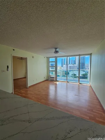 $2,190 | 1448 Young Street, Unit 1107, Honolulu, HI 96814