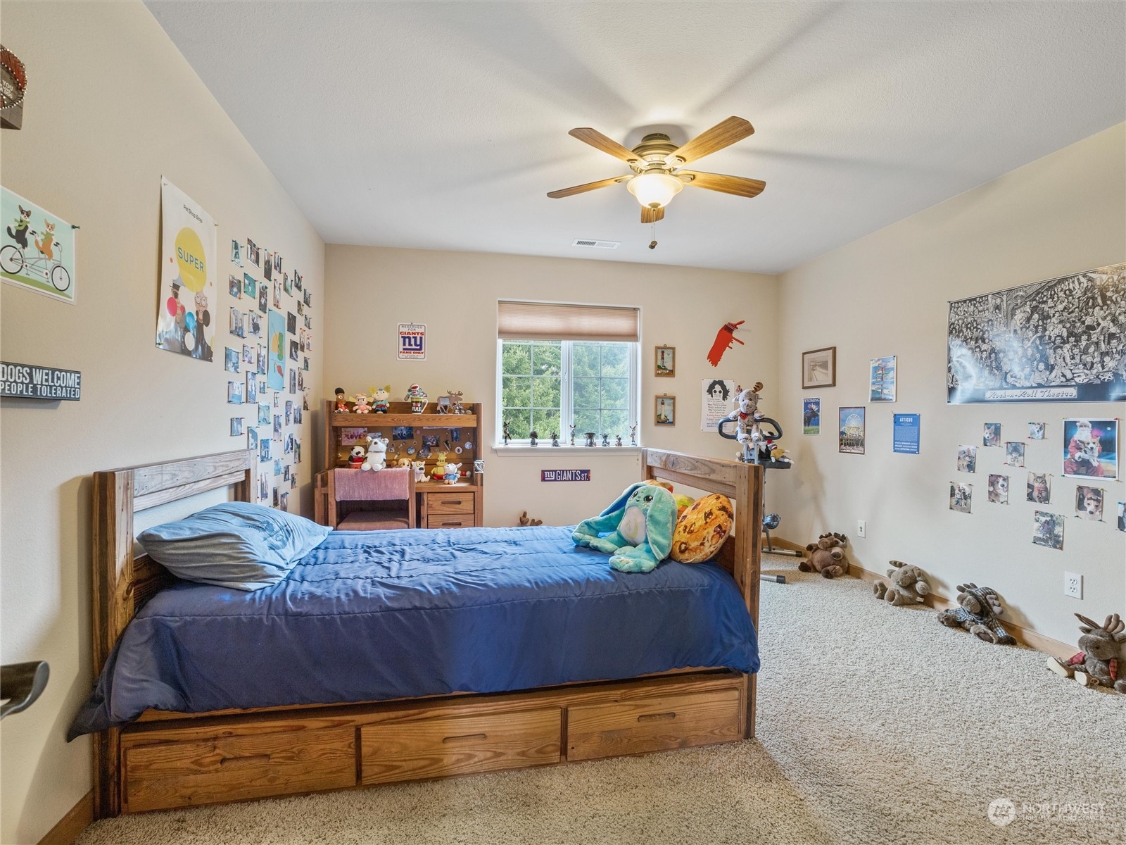 18615 Roseburg Street Southwest Rochester, WA 98579 - Photo 27 of 40 a bedroom with a bed and window