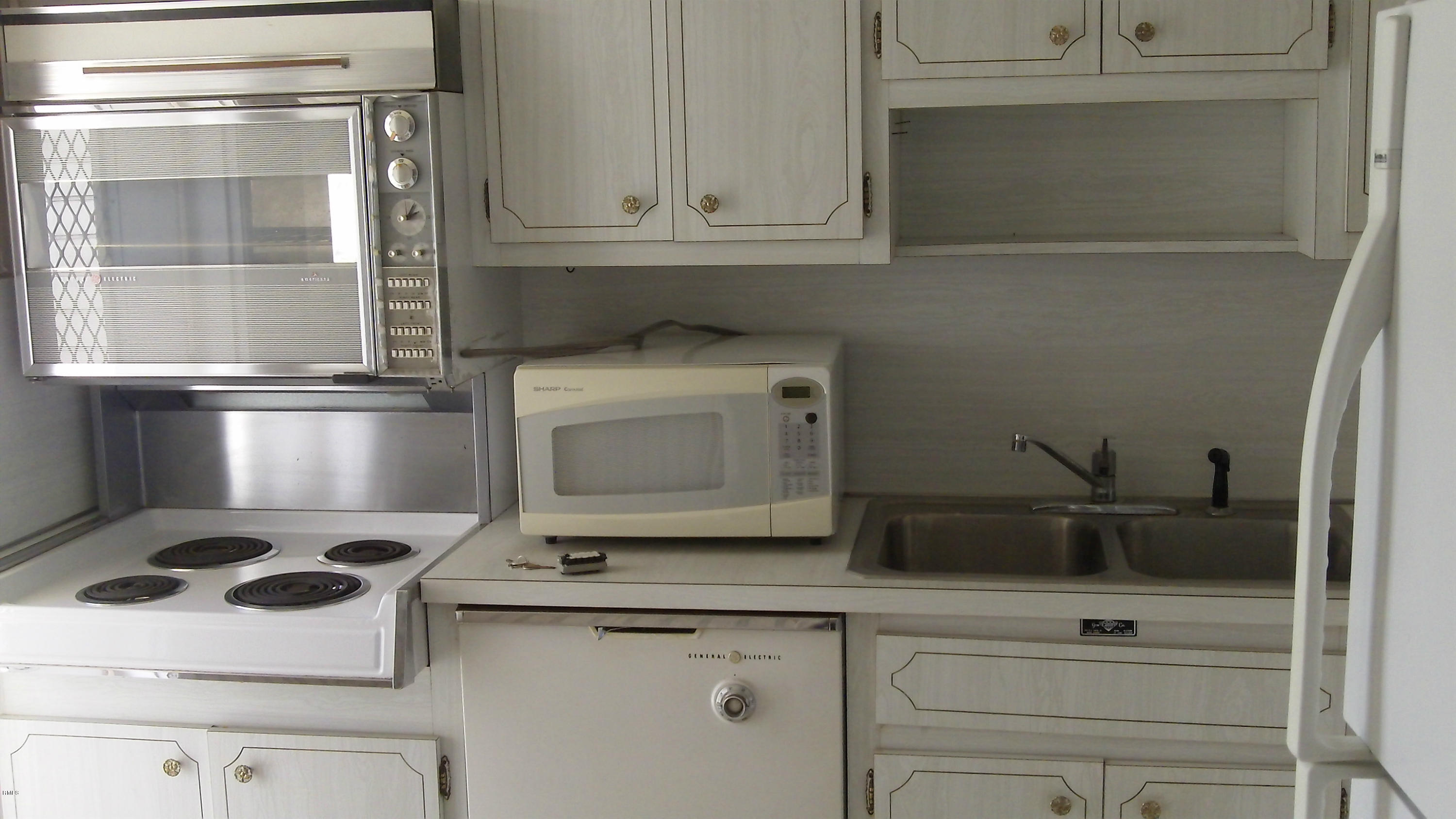 400 Northeast 20th Street, Unit C108 Boca Raton, FL 33431 - Photo 2 of 7 Condo 108 021