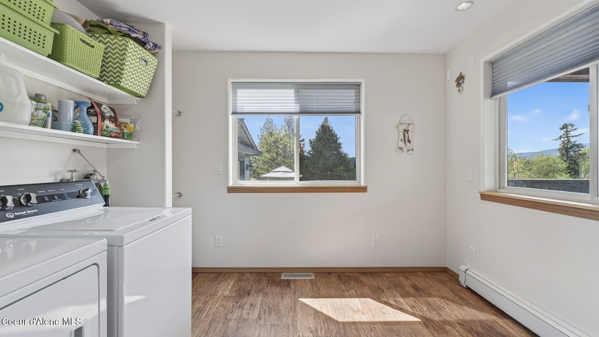 6616 Comanche Street Bonners Ferry, ID 83805 - Photo 16 of 59 017_Laundry_Room_with_View