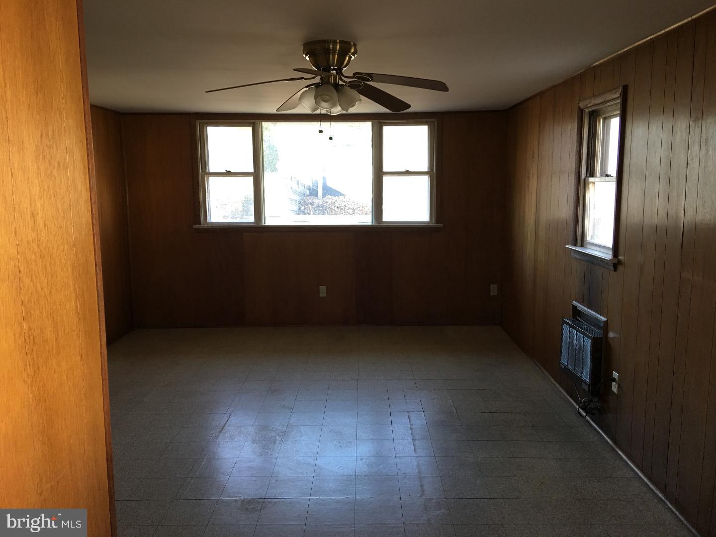 291 Poplar Road Warminster, PA 18974 - Photo 14 of 17 In-law Suite