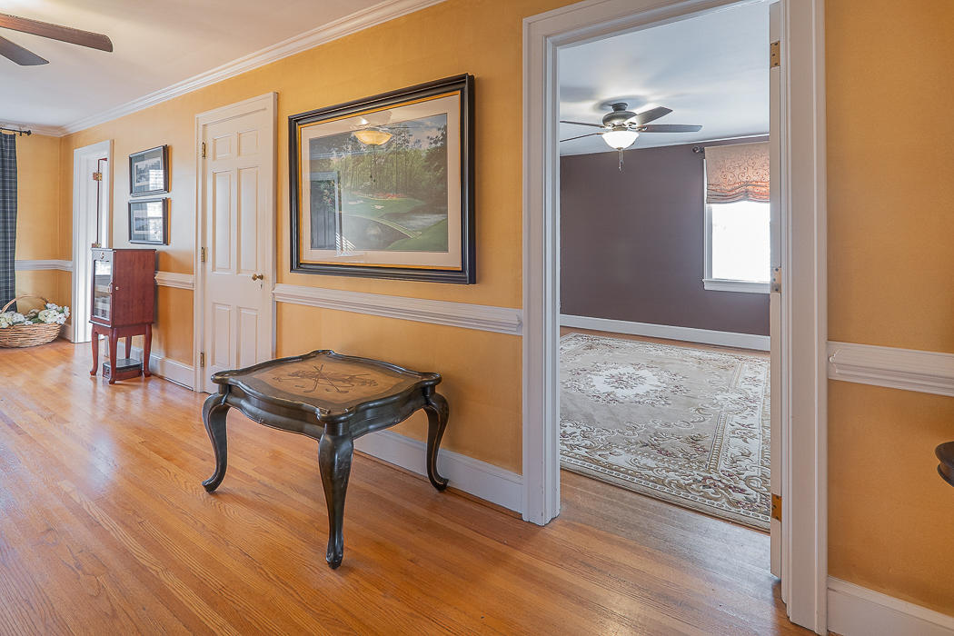 8347 Roanoke Road Fincastle, VA 24090 - Photo 33 of 60 Upper Level