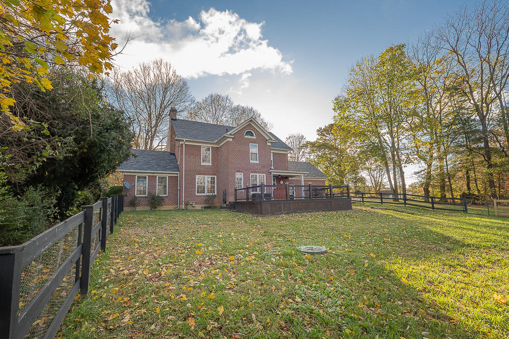 8347 Roanoke Road Fincastle, VA 24090 - Photo 57 of 60 Home view
