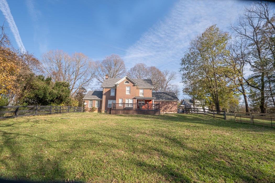 8347 Roanoke Road Fincastle, VA 24090 - Photo 58 of 60 Home view