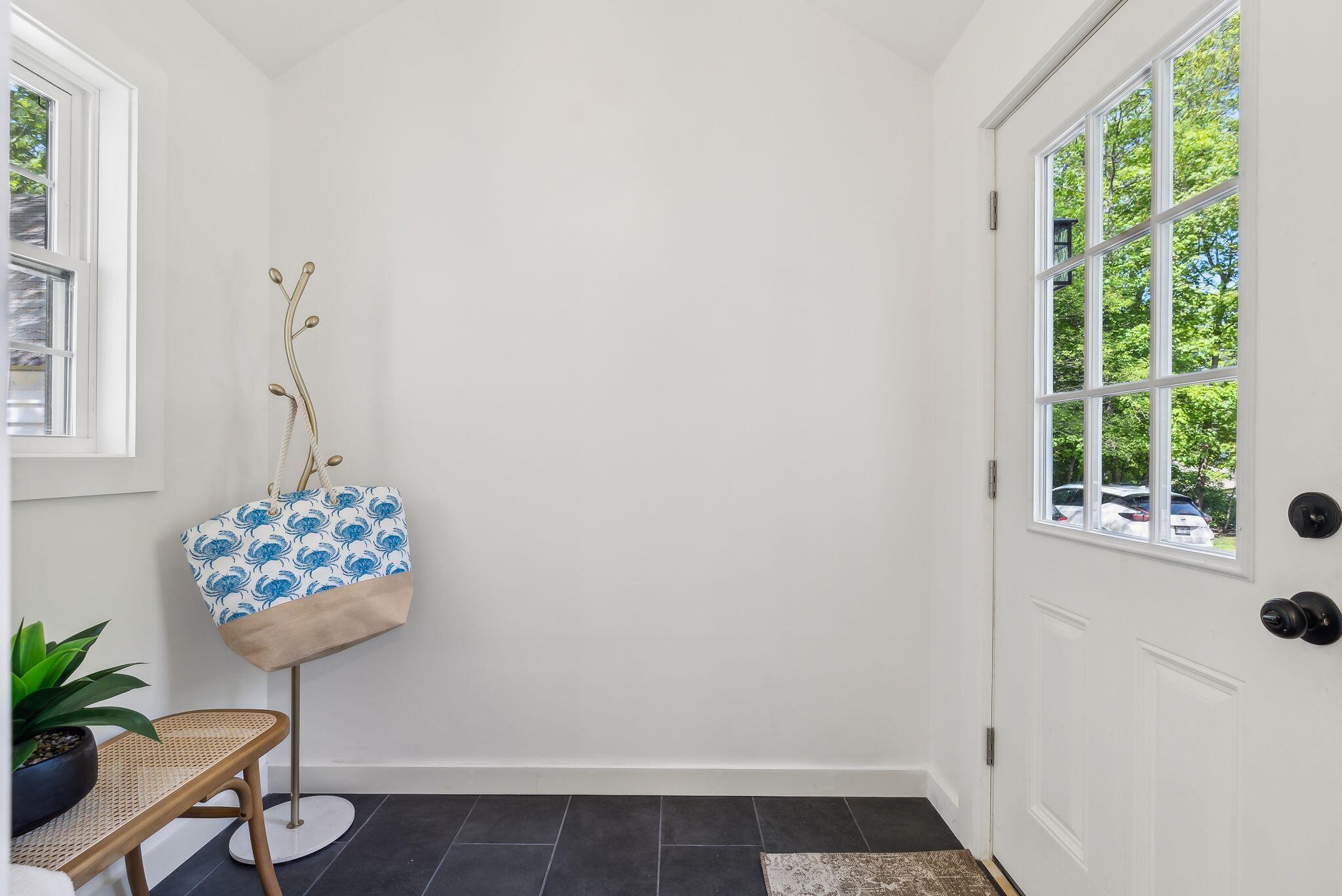 529 Mitchell Road Cape Elizabeth, ME 04107 - Photo 3 of 49 33_DSC03785