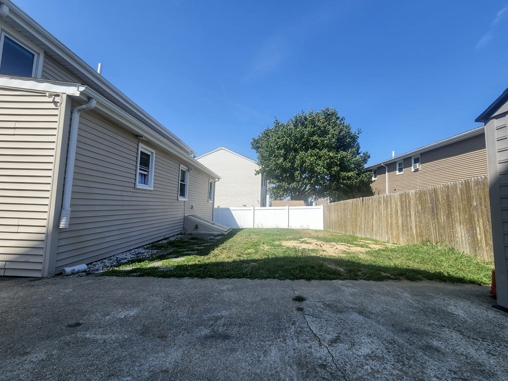 28 Terrace Street Fall River, MA 02721 - Photo 28 of 30