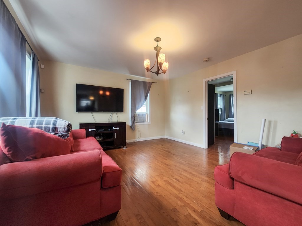 28 Terrace Street Fall River, MA 02721 - Photo 4 of 30