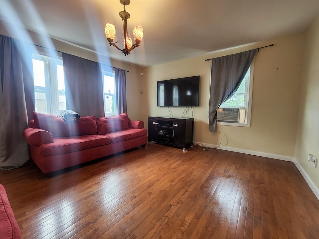28 Terrace Street Fall River, MA 02721 - Photo 6 of 30