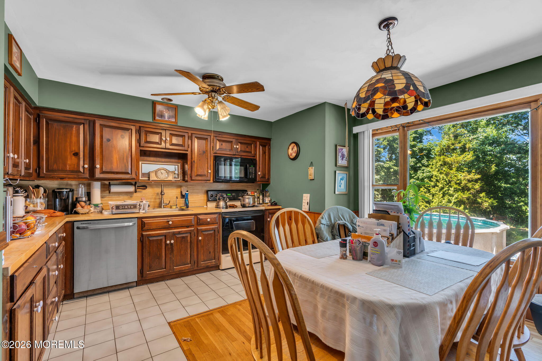 8 Johnson Avenue Matawan, NJ 07747 - Photo 14 of 25 8-web-or-mls-DSC04963