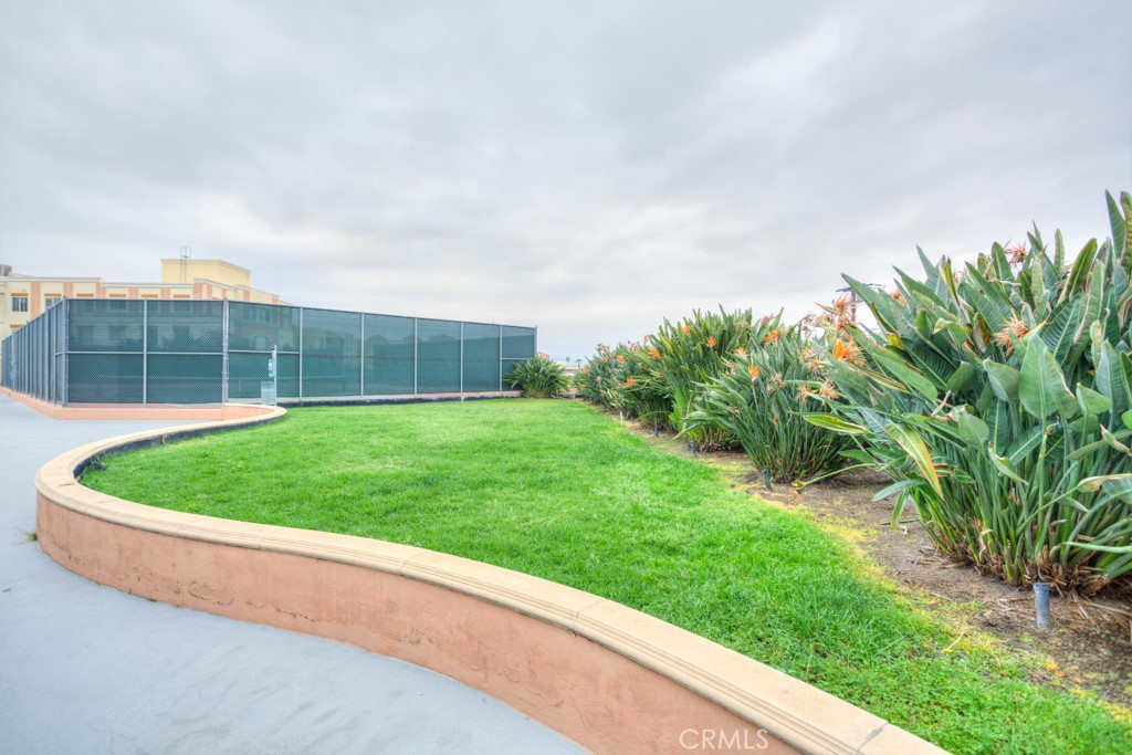 580 West Main Street, Unit 302 Alhambra, CA 91801 - Photo 35 of 41 a view of outdoor space and yard