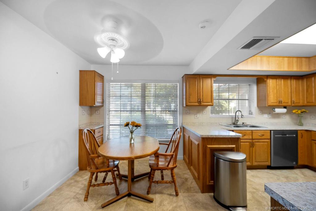 701 Southwest Cleveland Avenue Stuart, FL 34994 - Photo 23 of 47