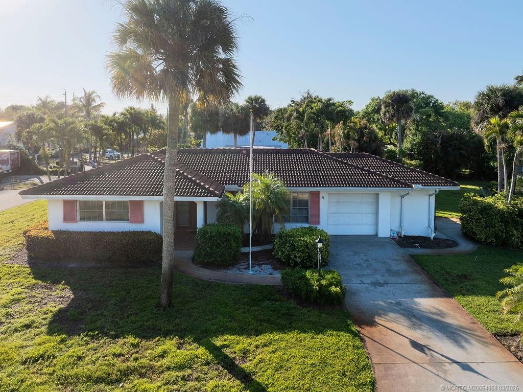 701 Southwest Cleveland Avenue Stuart, FL 34994 - Photo 3 of 47