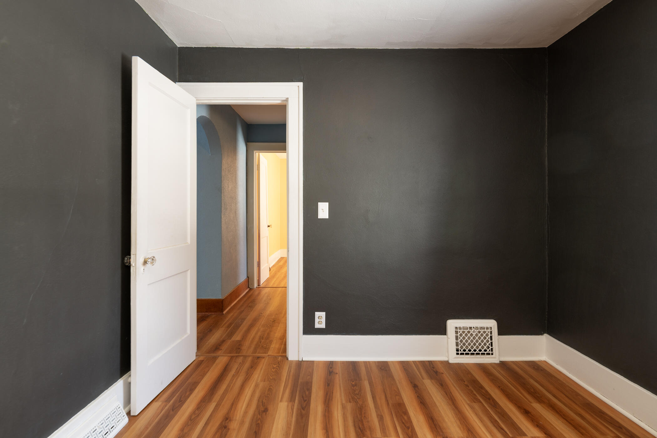 2132 Amherst Avenue Kalamazoo, MI 49008 - Photo 22 of 48 2132 Amherst-23