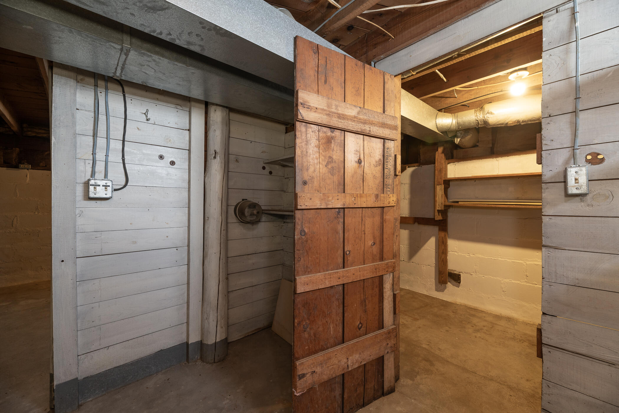 2132 Amherst Avenue Kalamazoo, MI 49008 - Photo 30 of 48 2132 Amherst-31