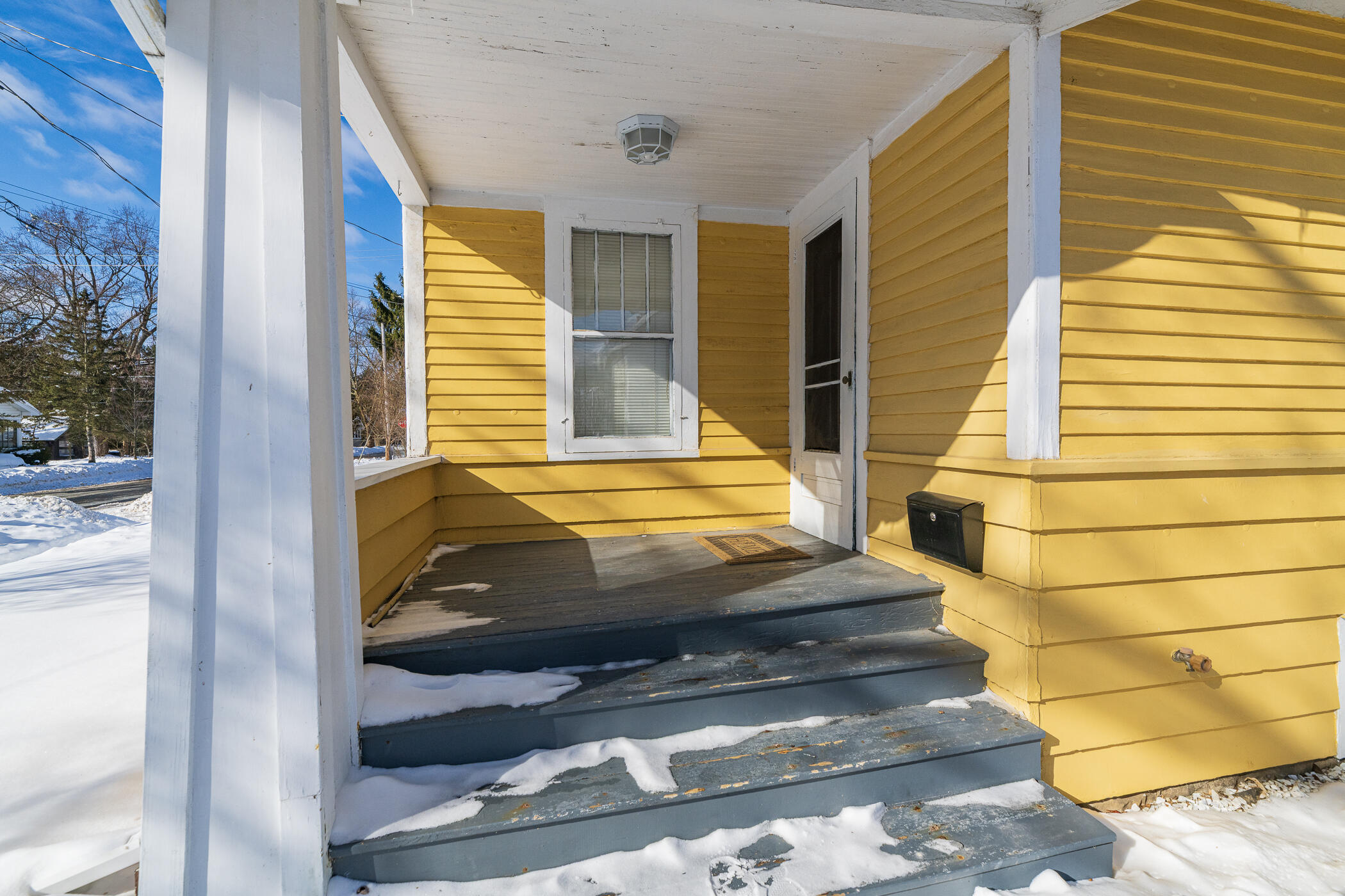 2132 Amherst Avenue Kalamazoo, MI 49008 - Photo 37 of 48 2132 Amherst-38