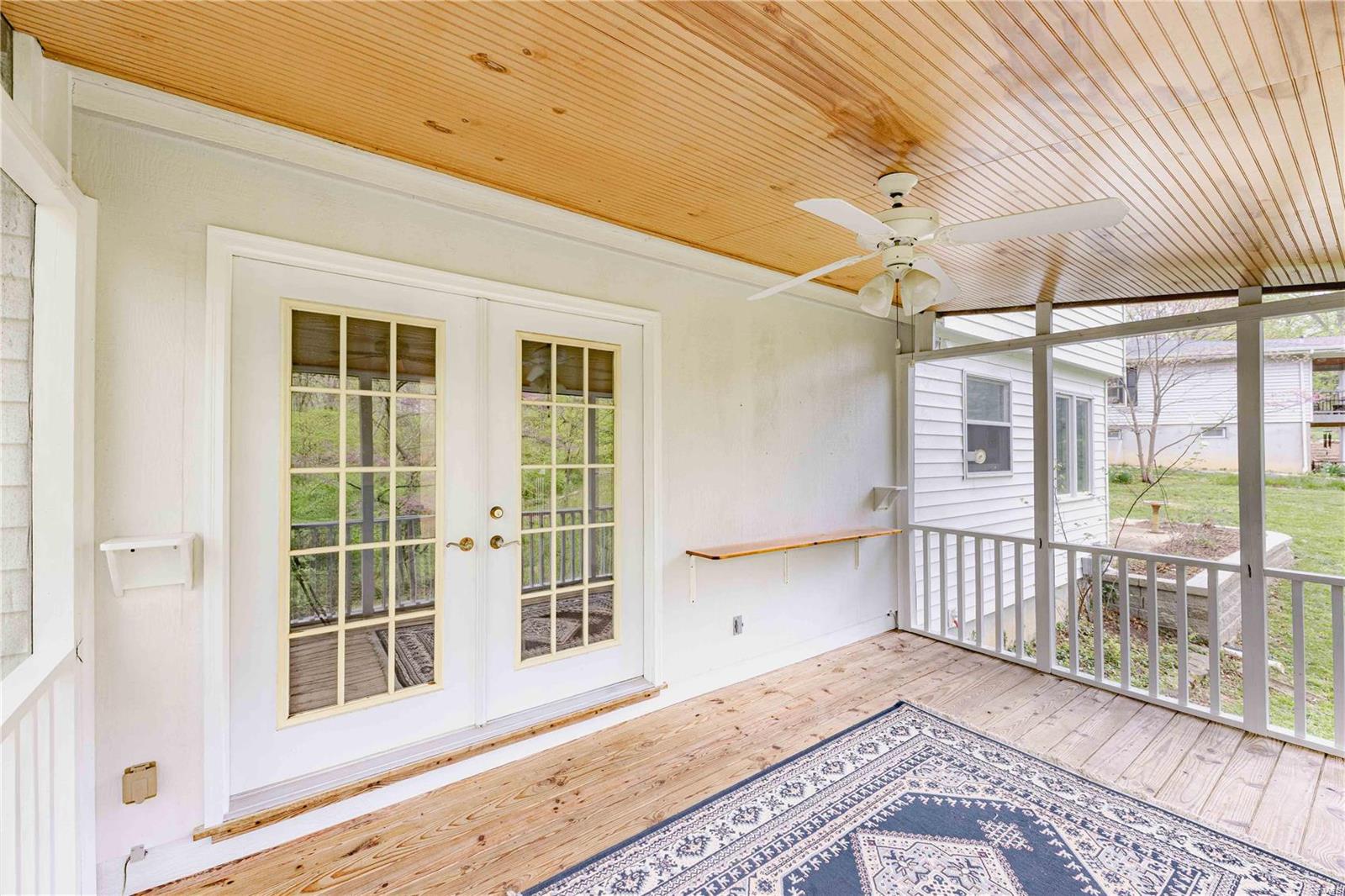 902 Ridge Tree Lane St. Louis, MO 63131 - Photo 12 of 41 Gallery Image 12