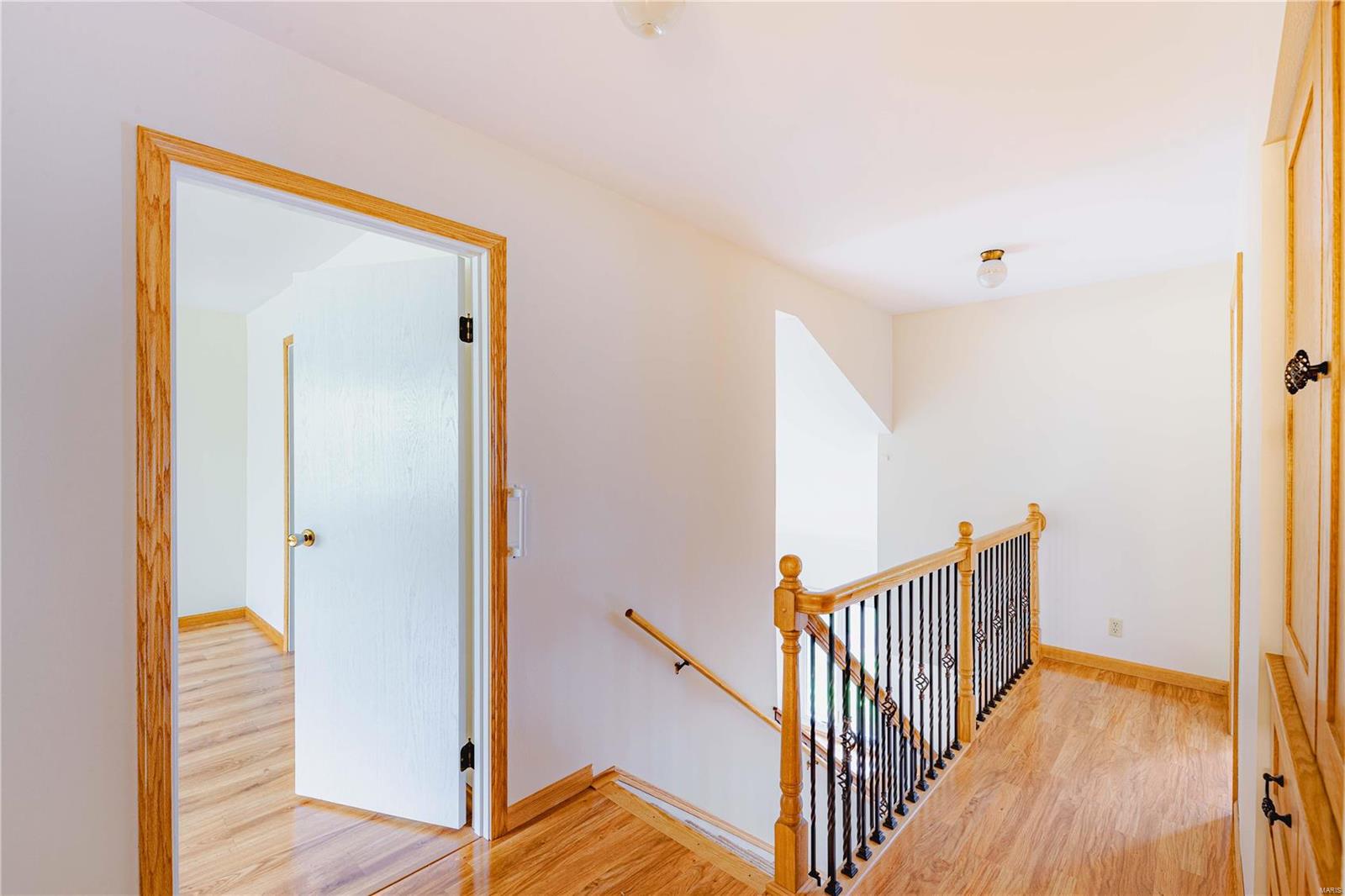 902 Ridge Tree Lane St. Louis, MO 63131 - Photo 34 of 41 Gallery Image 34