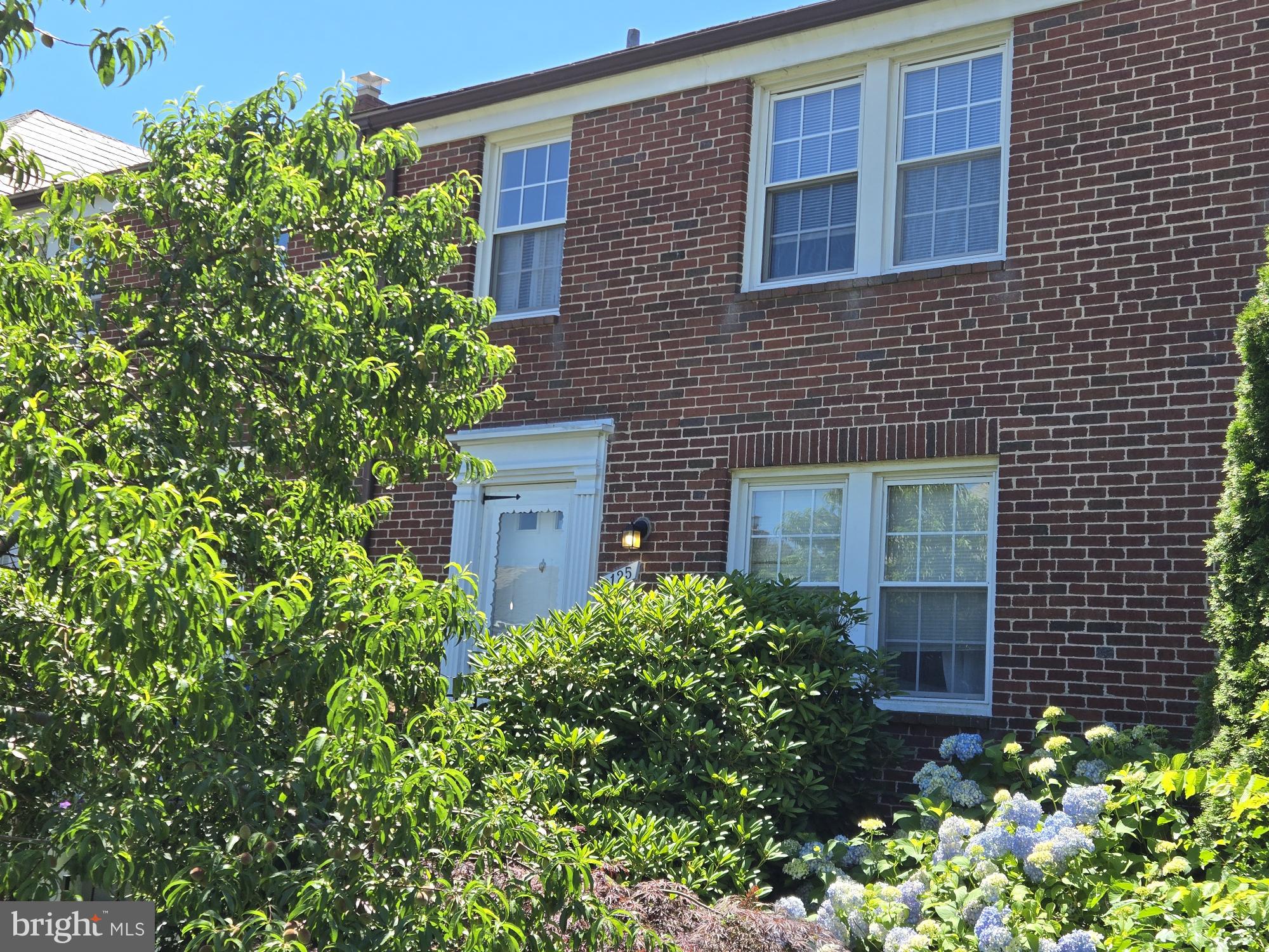 6125 Regent Park Road Baltimore, MD 21228 - Photo 1 of 5