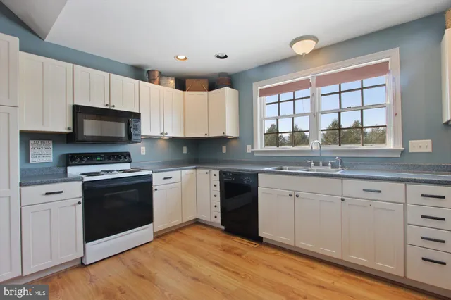 $1,950,000 | 60 Southside Drive, Newville, PA 17241