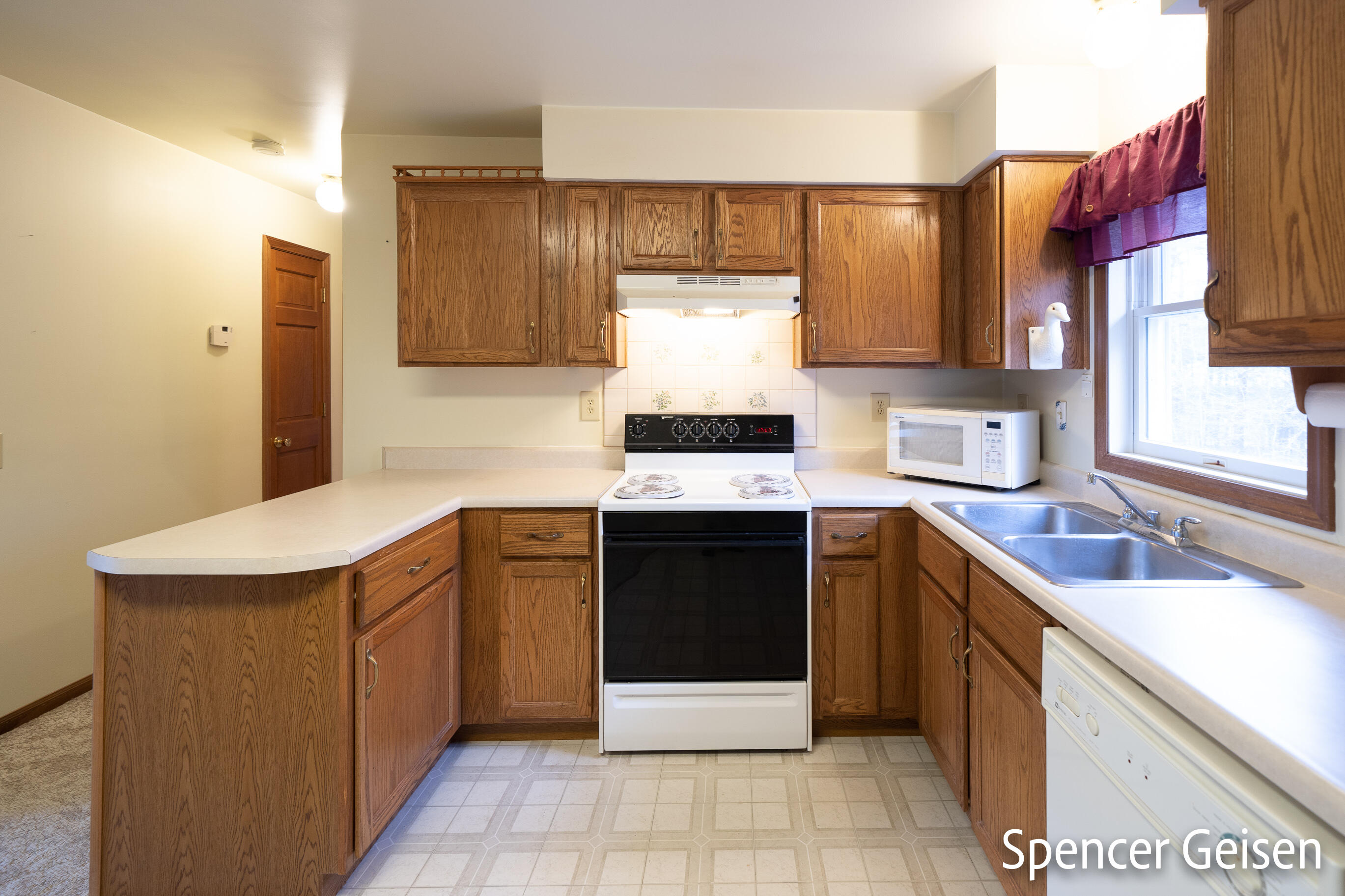 10443 Stakes Road Greenville, MI 48838 - Photo 19 of 49 10443 S Stakes Rd., Greenville, Michigan
