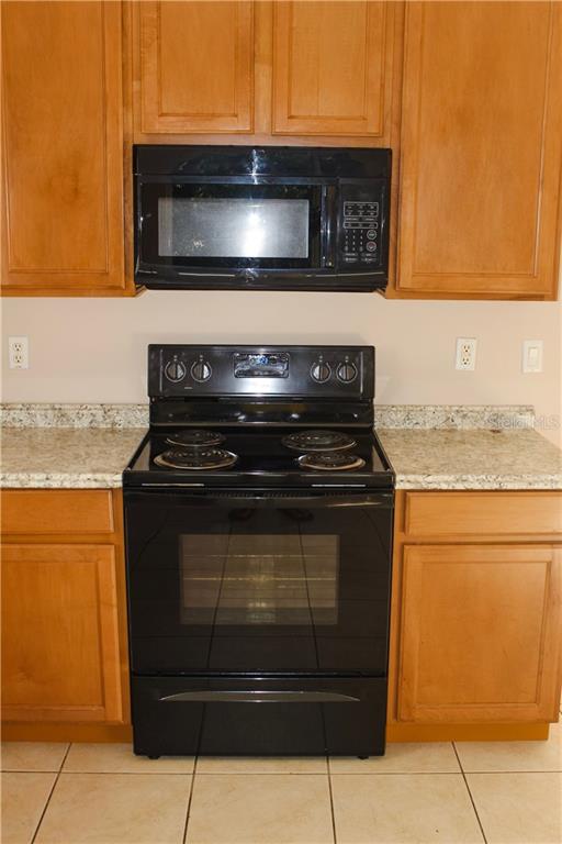 5318 Rabbit Ridge Trail Orlando, FL 32818 - Photo 8 of 17