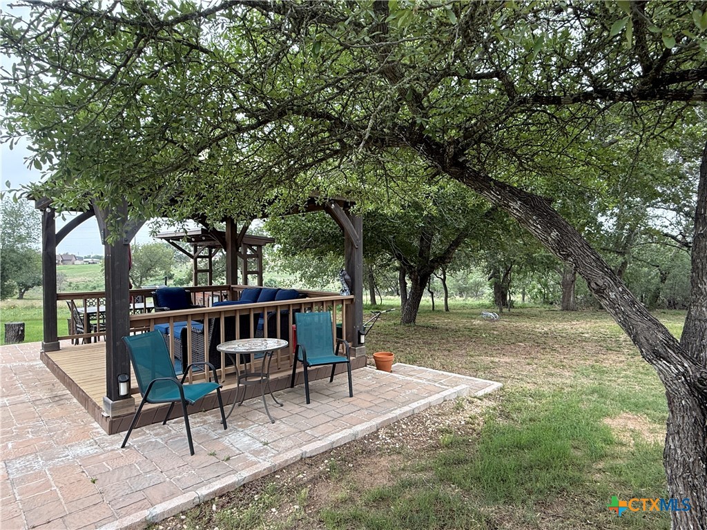 121 Carrizo Ridge Floresville, TX 78114 - Photo 43 of 43 a view of trees with sitting area