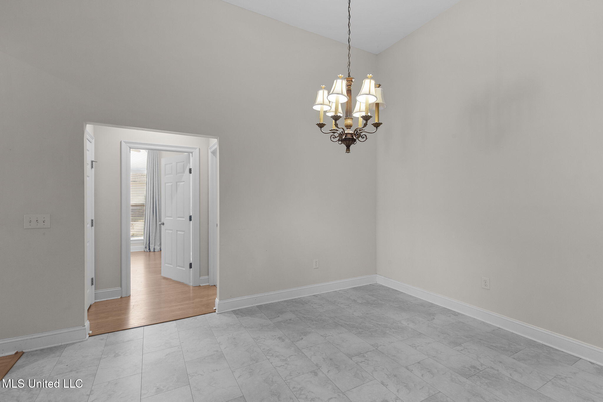 310 Independence Boulevard Flowood, MS 39232 - Photo 20 of 35 21-web-or-mls-310 Independence-21