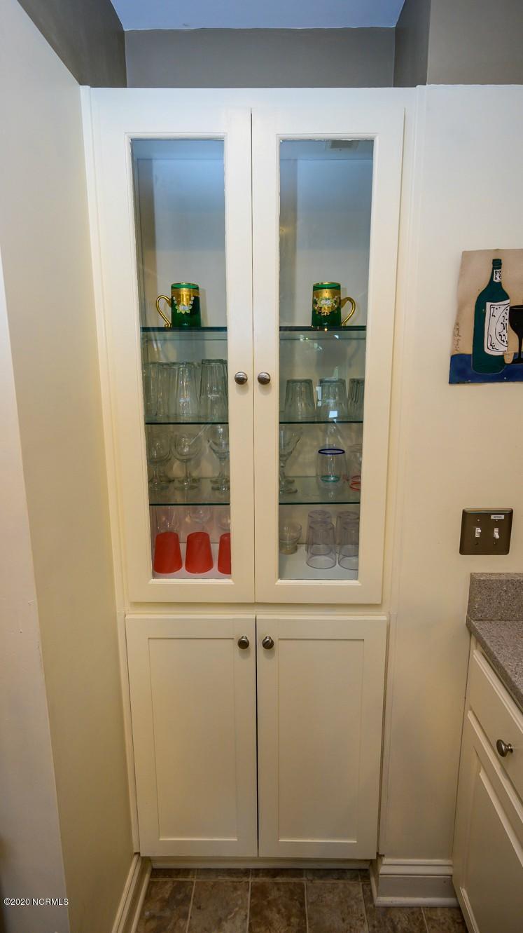 212 Middle Street, Unit 301 New Bern, NC 28560 - Photo 12 of 25 pantry