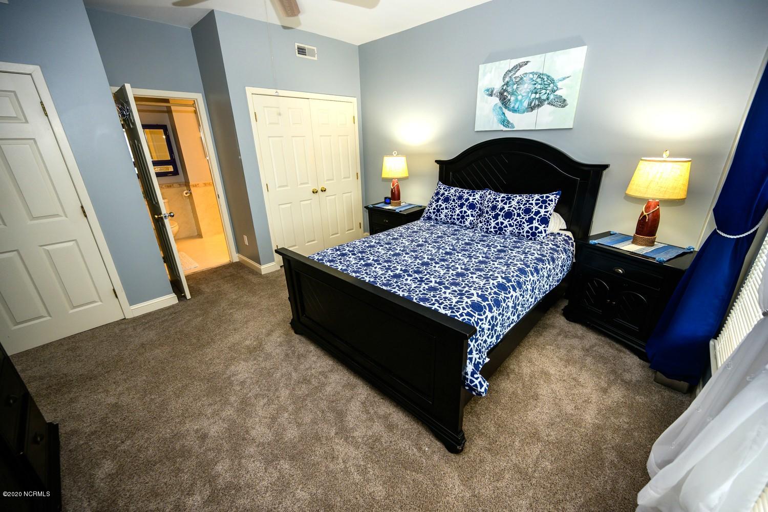 212 Middle Street, Unit 301 New Bern, NC 28560 - Photo 14 of 25 master 1