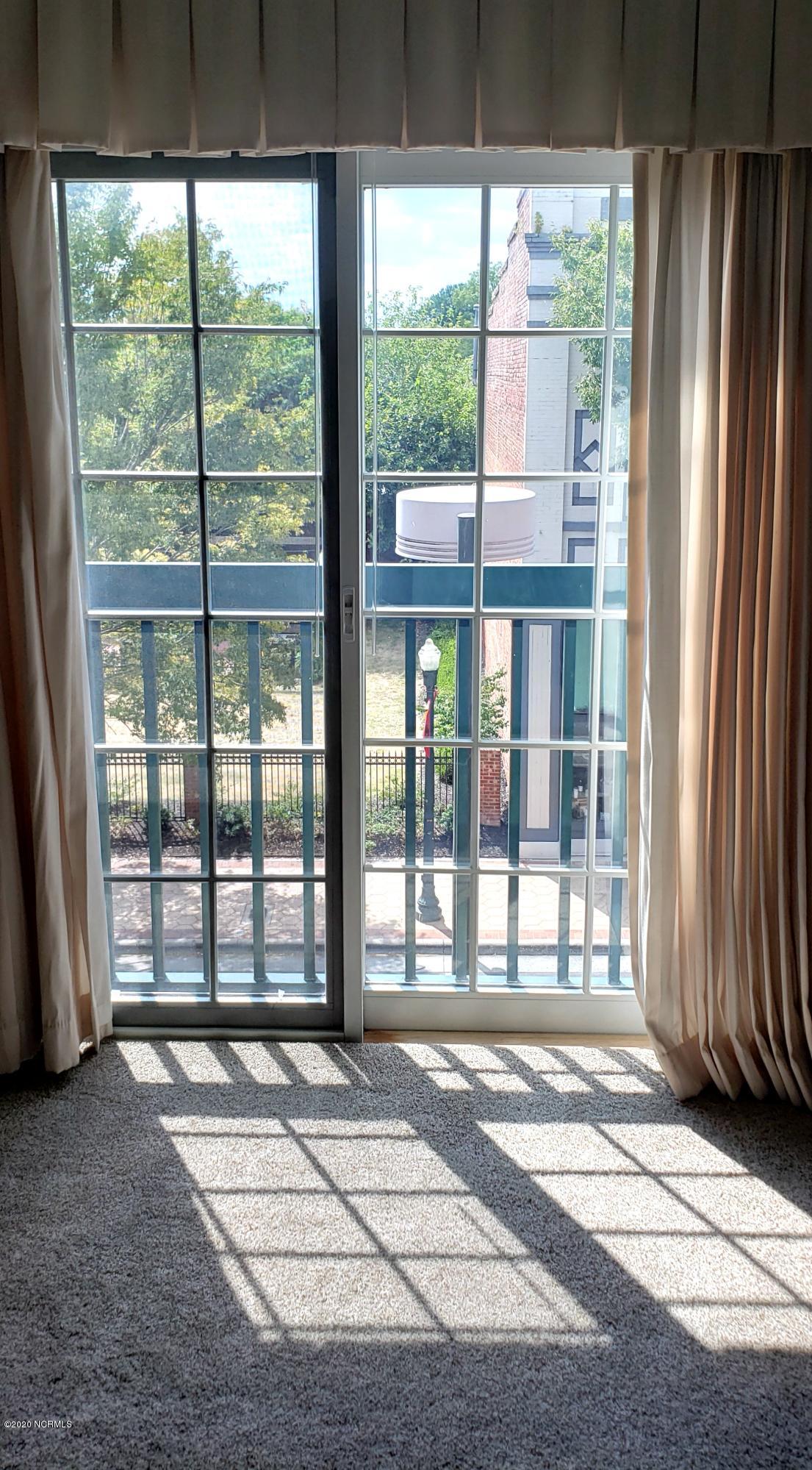 212 Middle Street, Unit 301 New Bern, NC 28560 - Photo 5 of 25 window