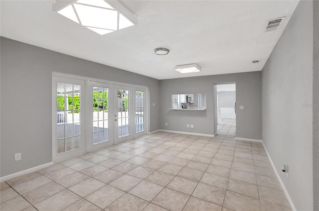 114 Barkfield Street Brandon, FL 33511 - Photo 23 of 59