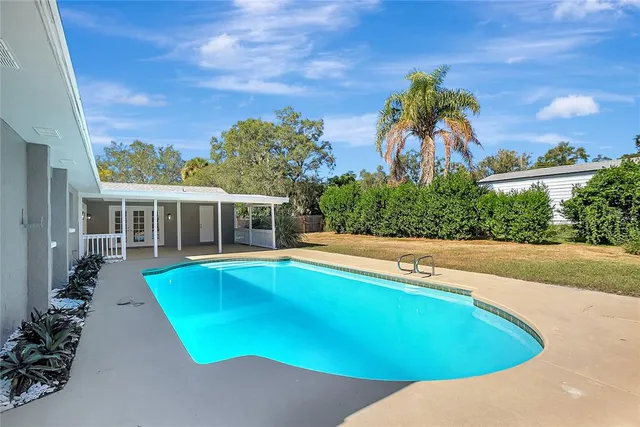 $449,900 | 114 Barkfield Street, Brandon, FL 33511