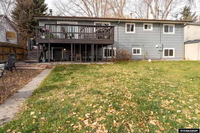 $349,000 | 1013 Eastview Drive, Riverton, WY 82501