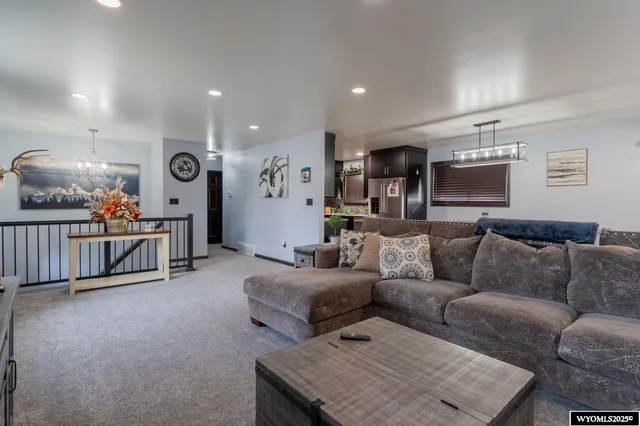 $349,000 | 1013 Eastview Drive, Riverton, WY 82501