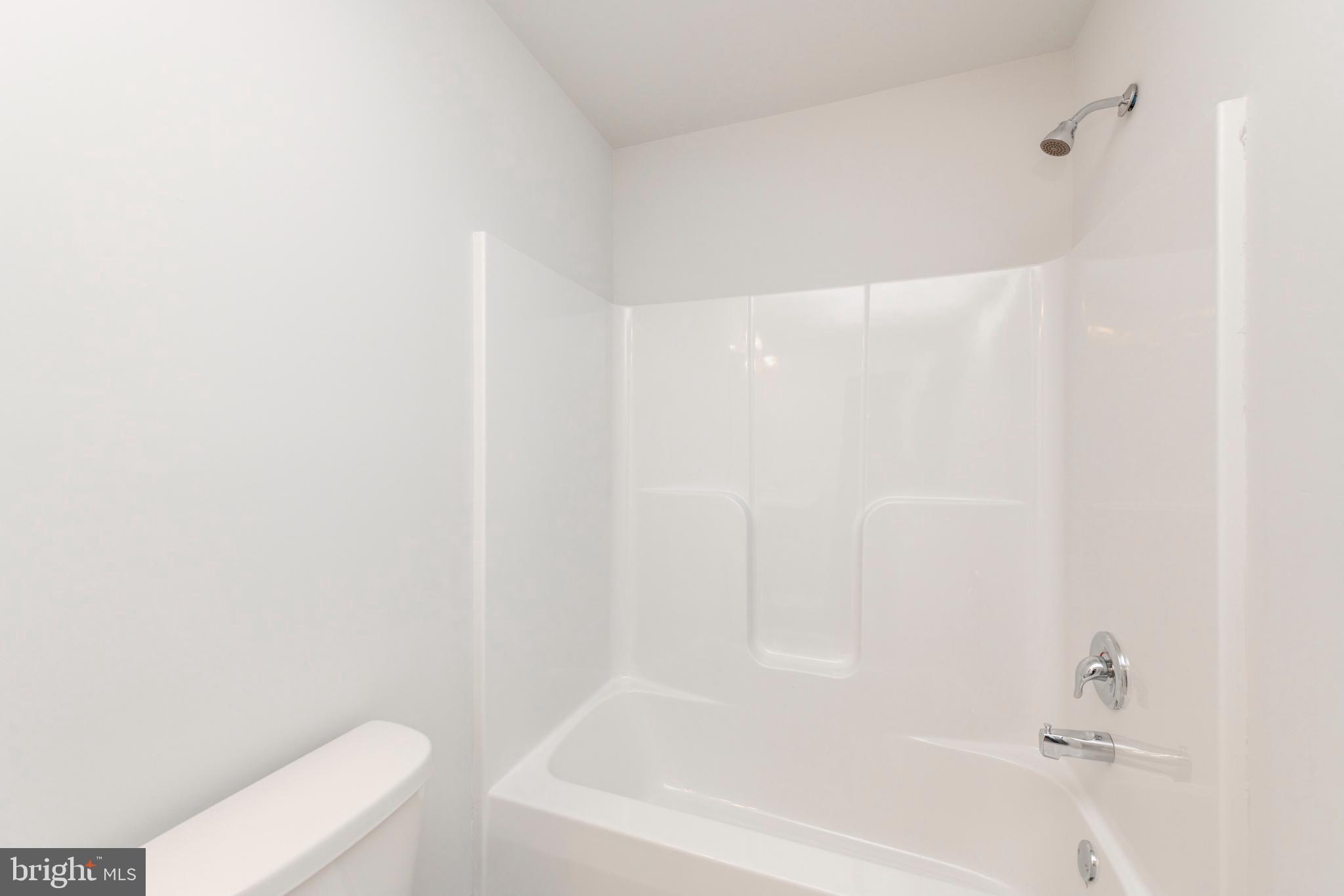 414 Salisbury Road Edgewater, MD 21037 - Photo 28 of 35 Second Bathroom