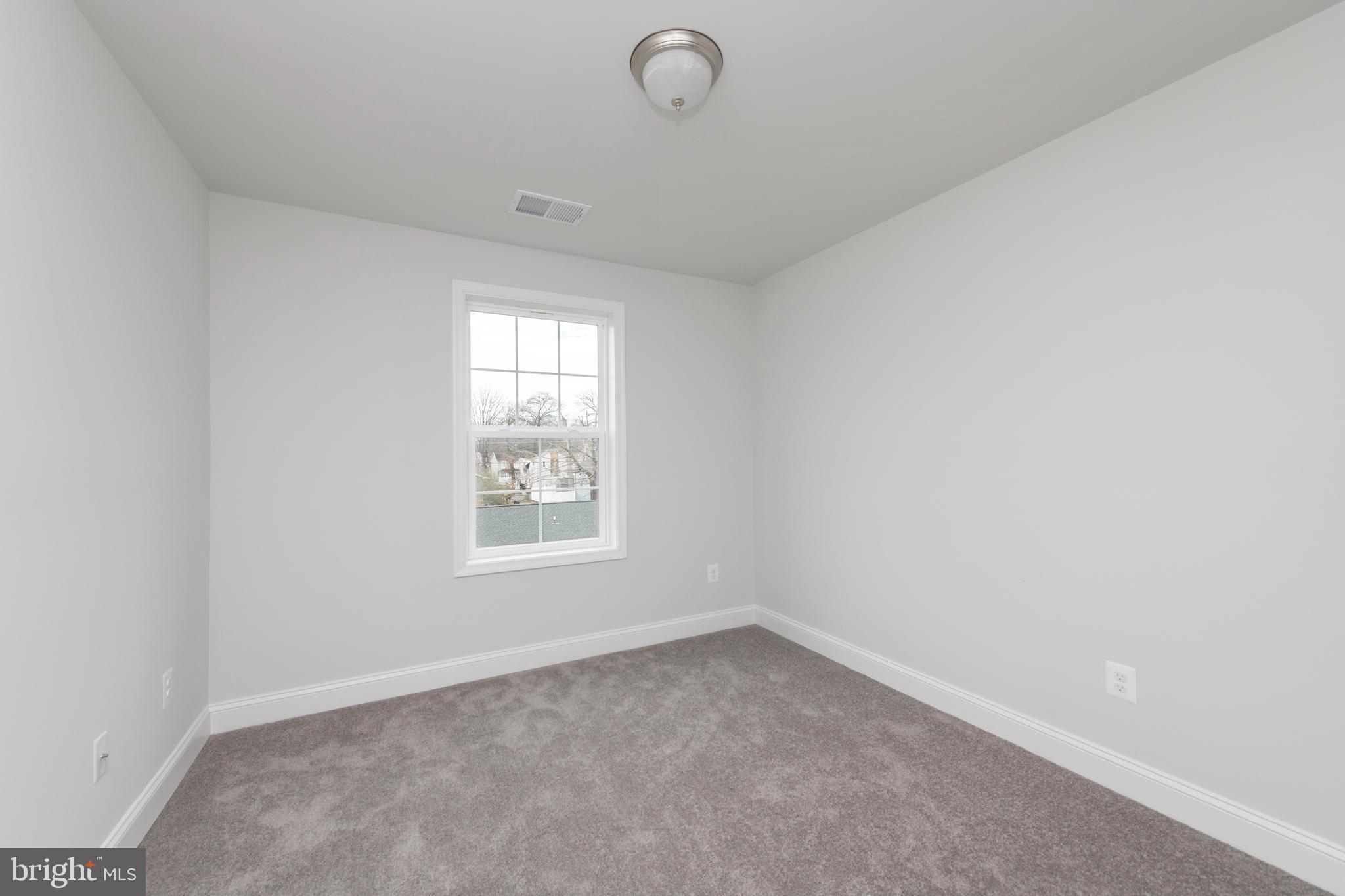 414 Salisbury Road Edgewater, MD 21037 - Photo 32 of 35 Bedroom