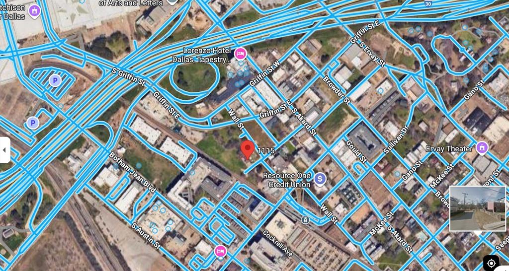 1117 Powhattan Street Dallas, TX 75215 - Photo 17 of 17 a city with a walk in closet