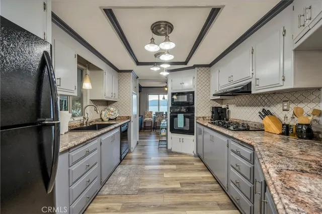 $465,000 | 9859 Crestview Drive, Clearlake, CA 95422