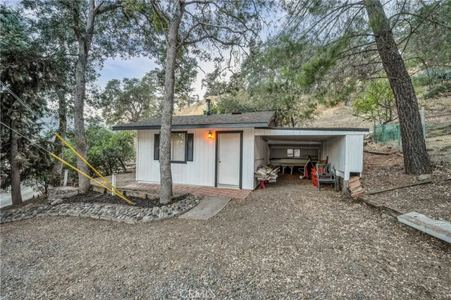 $465,000 | 9859 Crestview Drive, Clearlake, CA 95422