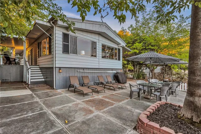 $465,000 | 9859 Crestview Drive, Clearlake, CA 95422