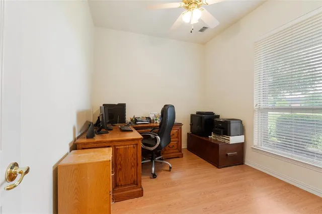 $565,000 | 507 West Aurora Vista Trail, Aurora, TX 76078