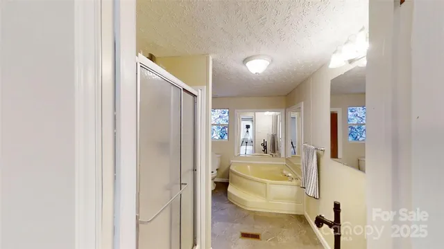 $289,000 | 71 London Lane, Clyde, NC 28721