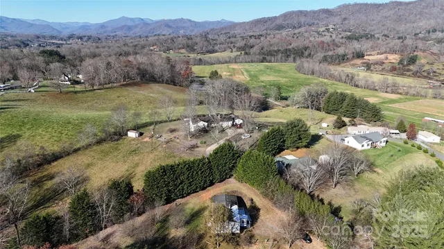 $289,000 | 71 London Lane, Clyde, NC 28721