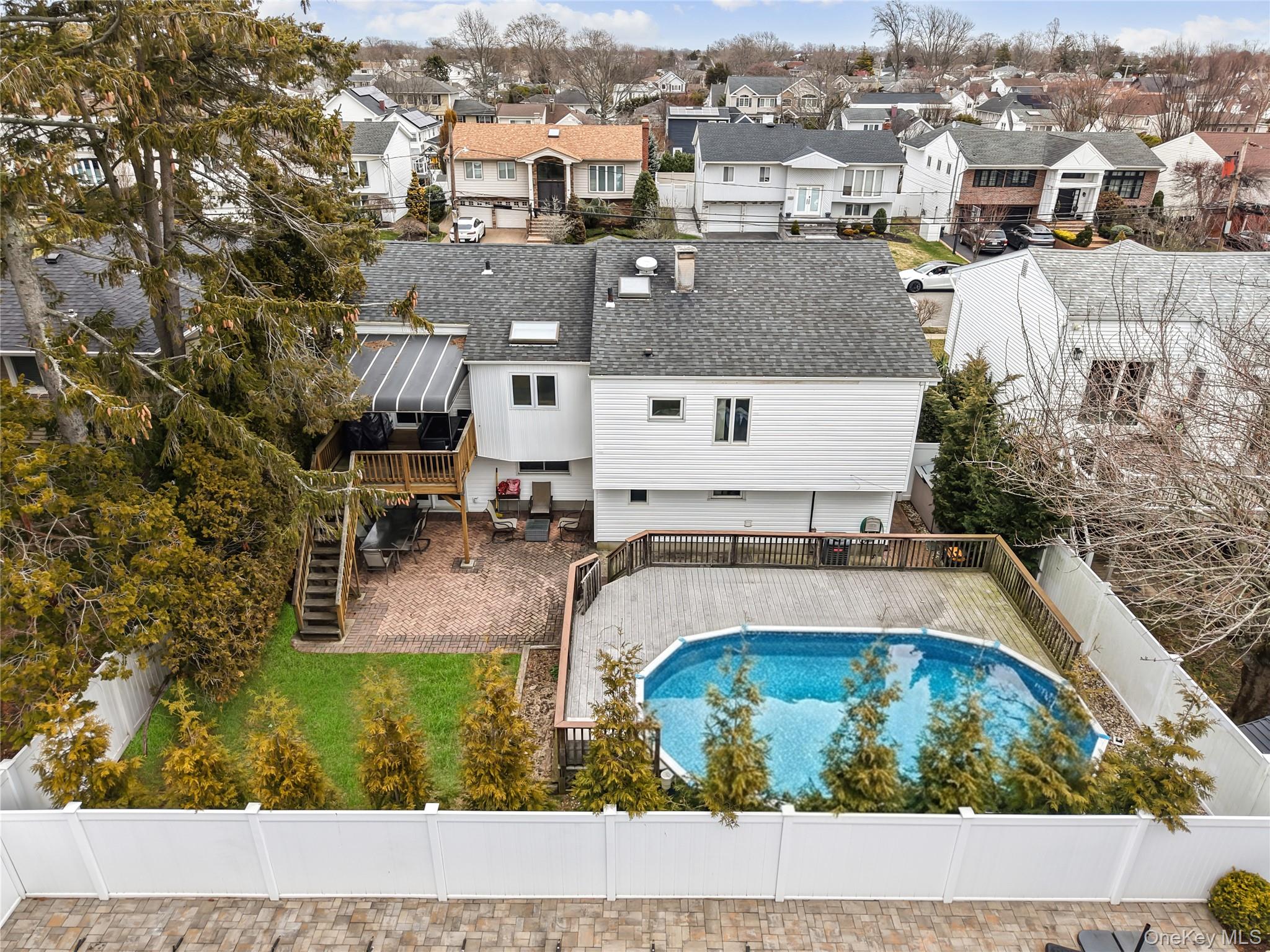 2812 Covered Bridge Road Merrick, NY 11566 - Photo 35 of 35