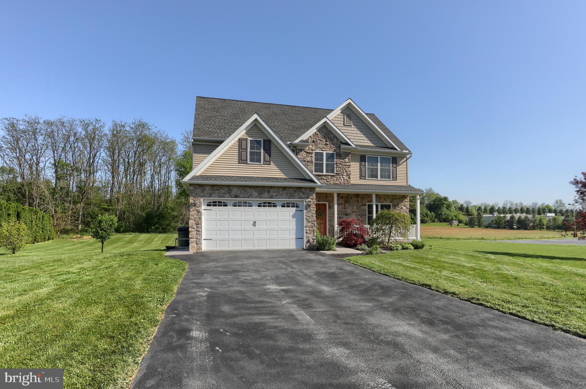 33 Krall Road Myerstown, PA 17067 - Photo 2 of 40 Gallery Image 2