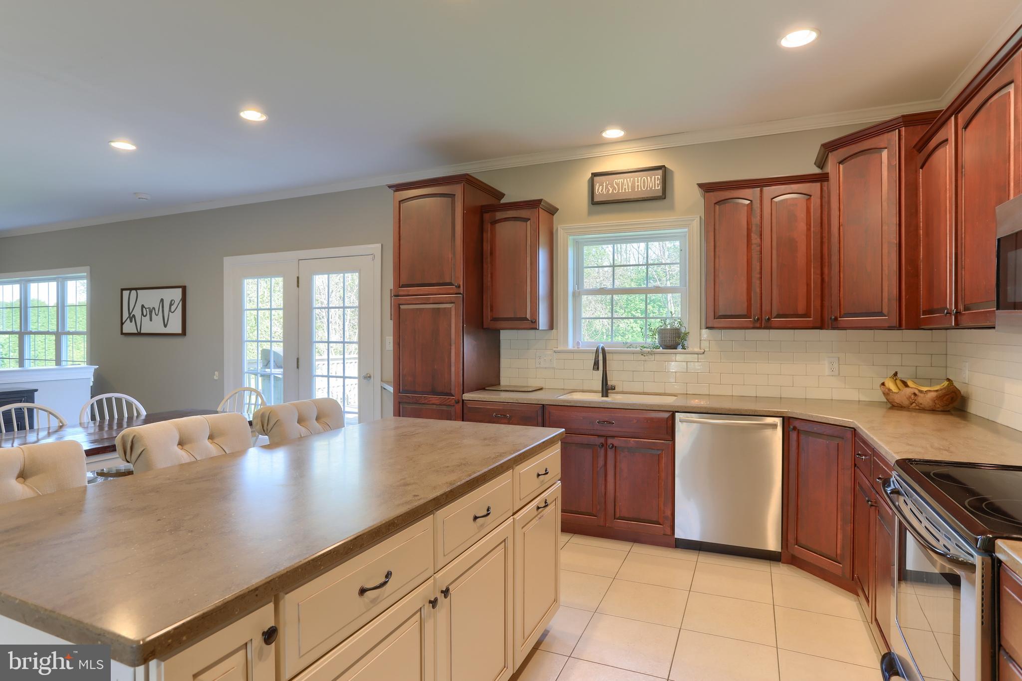 33 Krall Road Myerstown, PA 17067 - Photo 10 of 40 Gallery Image 10