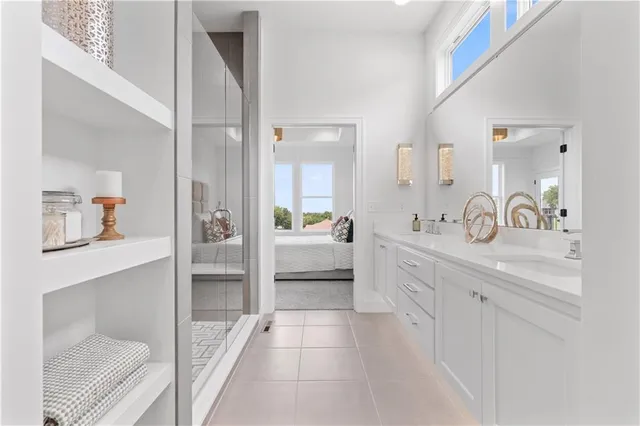 $784,900 | 1504 Northeast Stewart Place, Lee's Summit, MO 64064