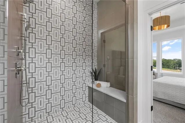 $784,900 | 1504 Northeast Stewart Place, Lee's Summit, MO 64064